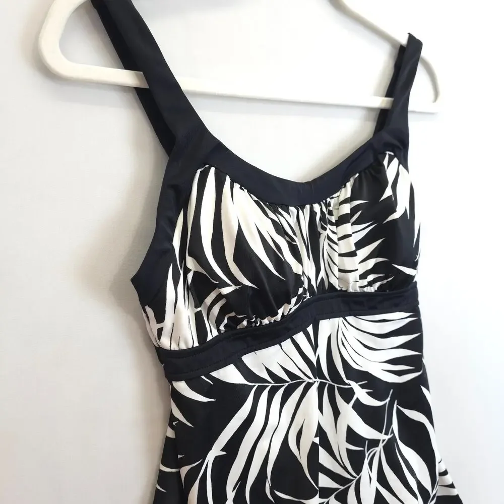 Jamaica Bay Tankini‎ Top Women 12 Black White Palm Leaf Print Padded Babydall